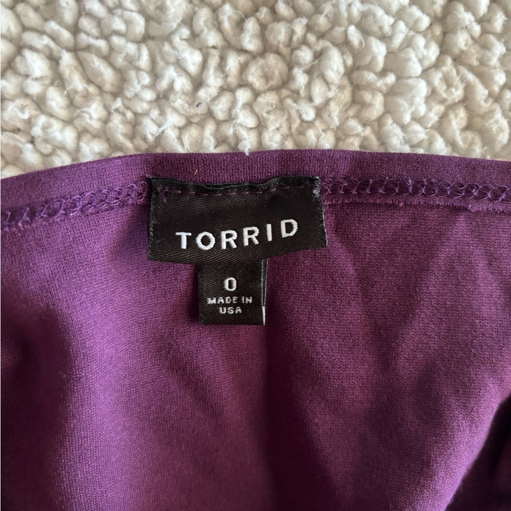 Torrid 0 Peplum Top